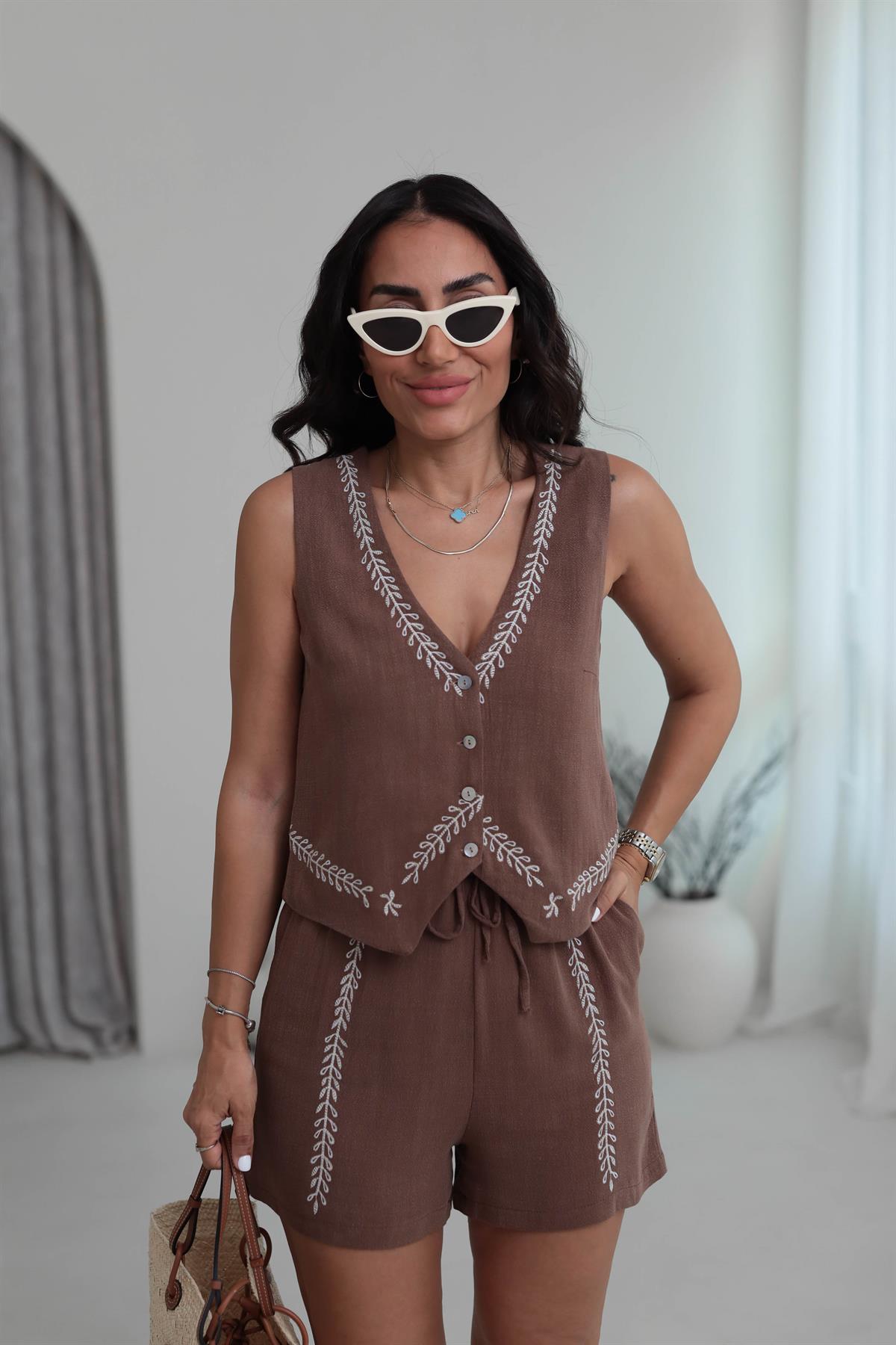 8837 İşleme Detaylı Tencel Keten Yelek & Şort Takım KAHVE
