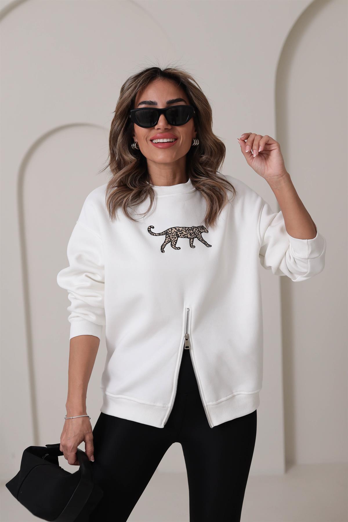 5617 Leopar Nakış Yarım Fermuarlı Şardonlu Sweatshirt EKRU