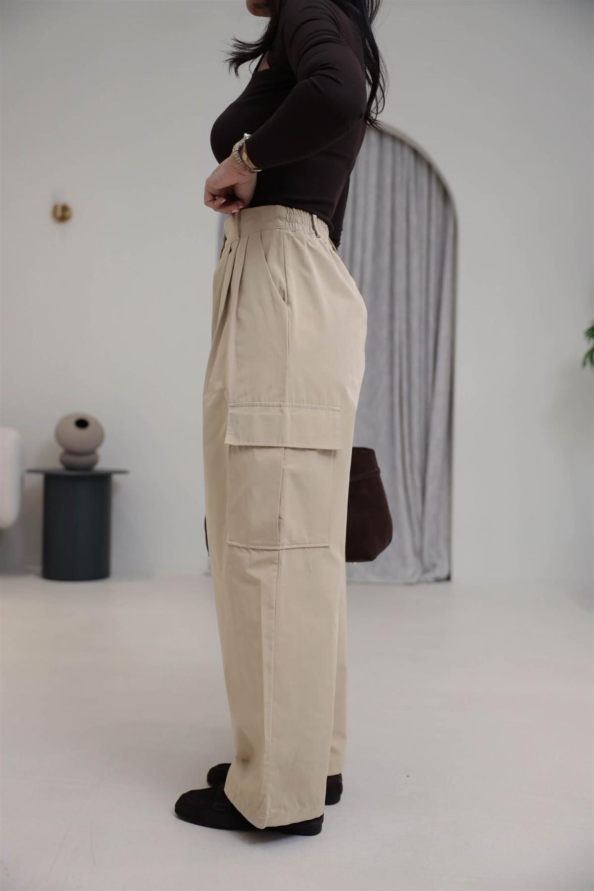 0025 Arka Bel Lastikli Kargo Cepli Pantolon BEJ