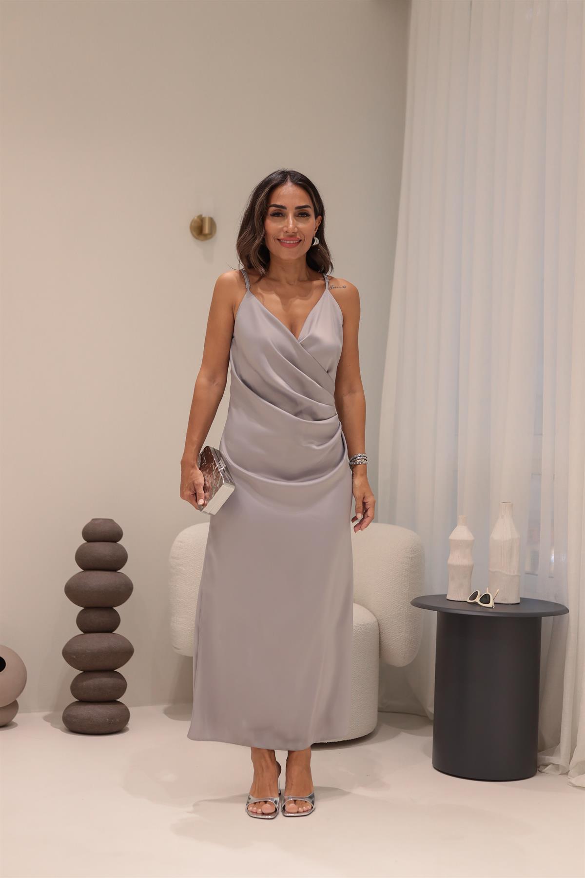 0187 Askılı Drape Detaylı Yırtmaçlı Kruvaze Elbise