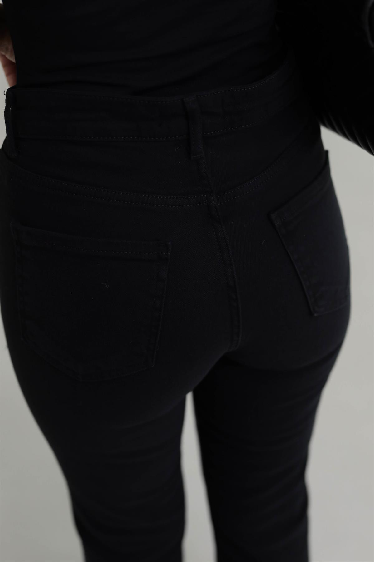 ZA Lazer Kesikli Boyfit Jean KOYU SİYAH