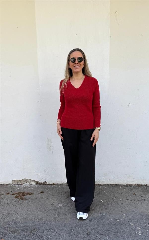 Kırmızı V Yaka Simli Kazak