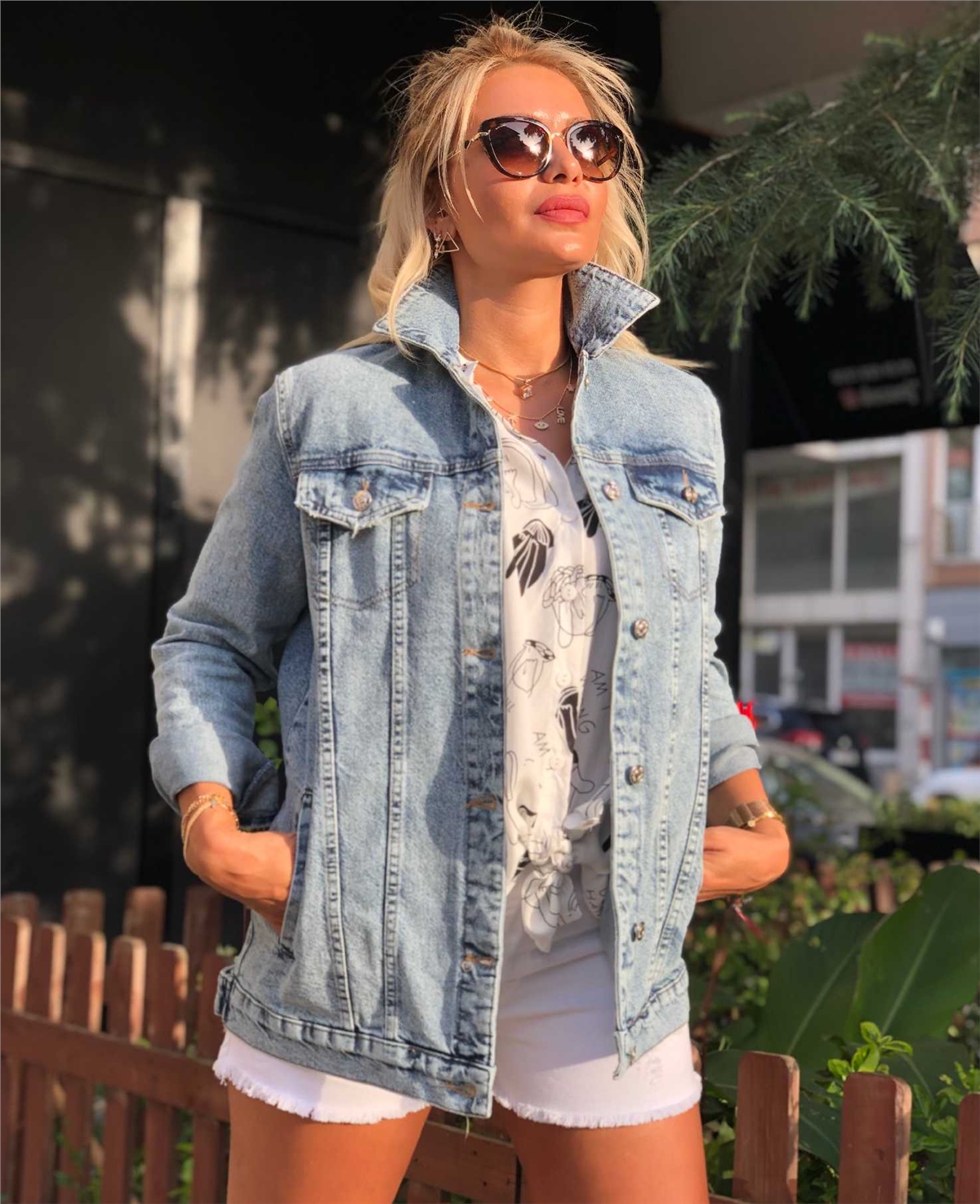 Cep Detaylı Kot Ceket