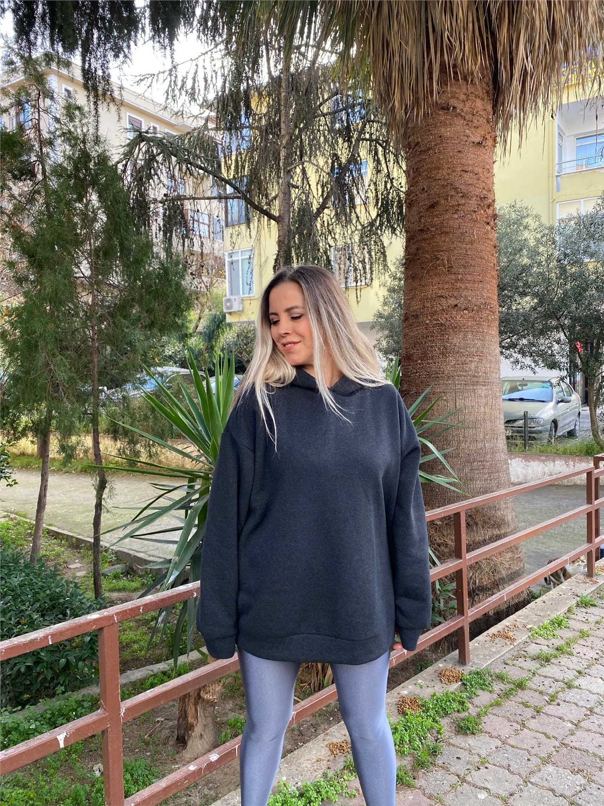 Cepli Kapüşonlu Şardonlu Sweat