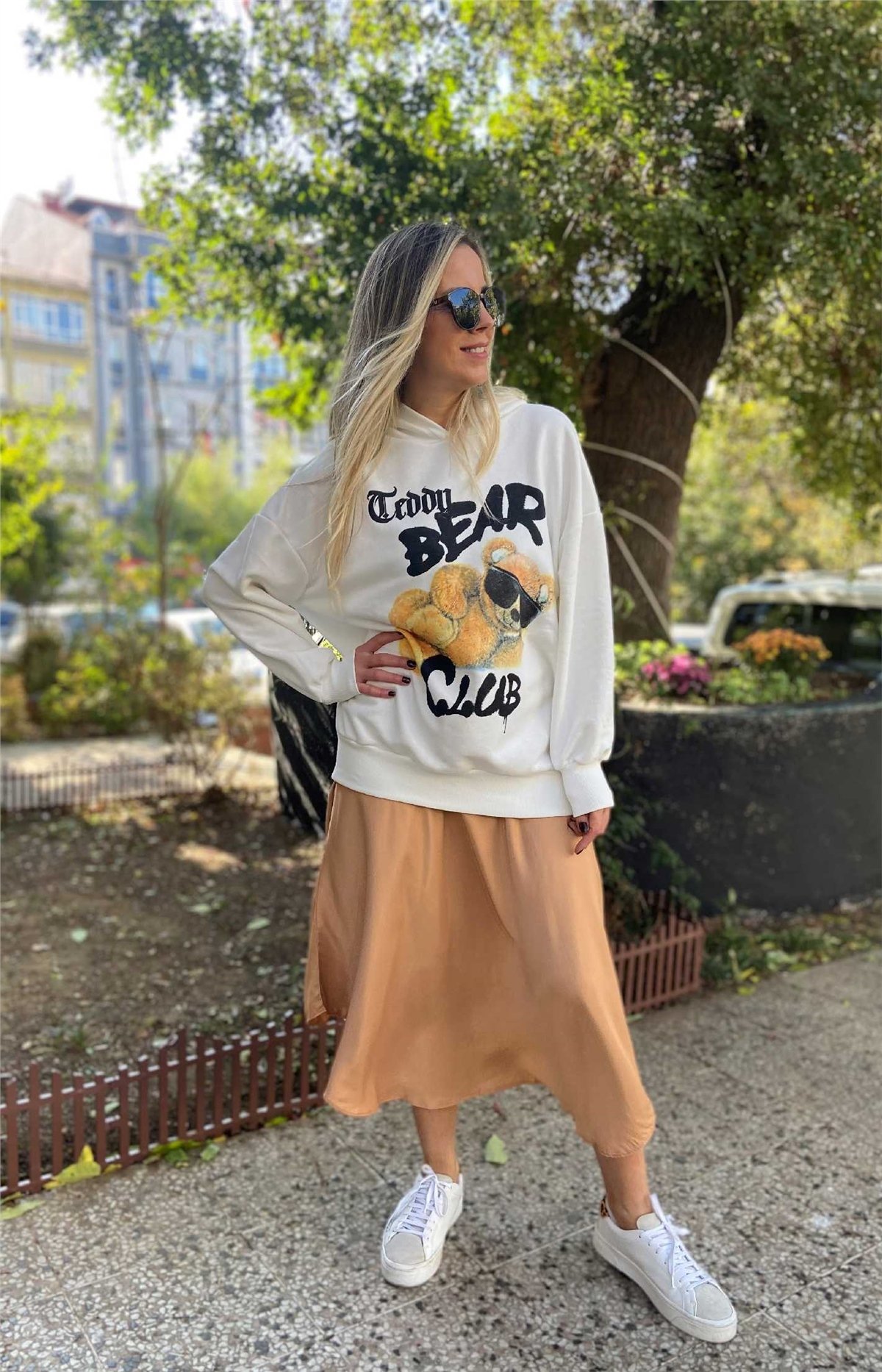 Ekru Teddy Bear Sweat
