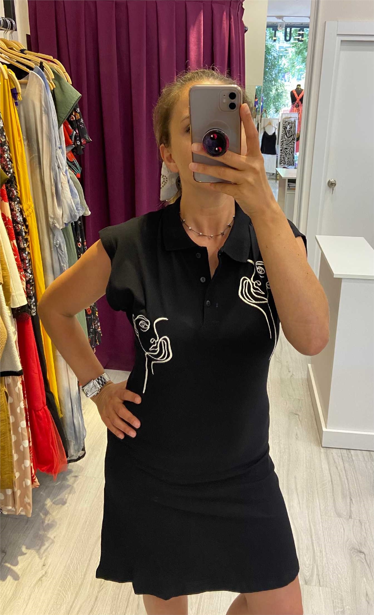 Nakış Detaylı Polo Elbise
