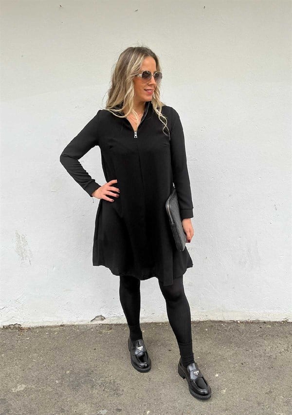 Siyah Fermuar Detaylı Elbise