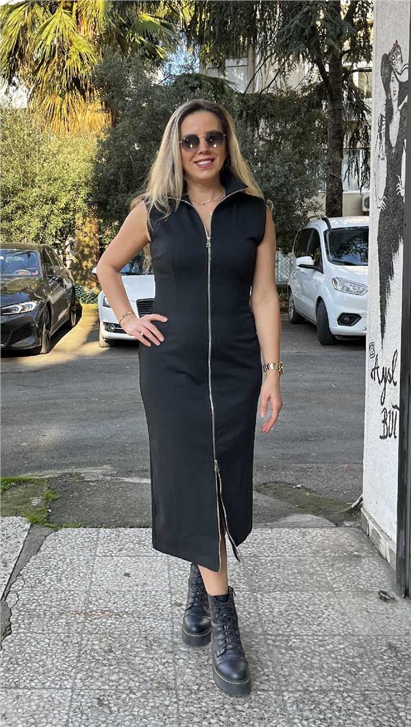 Siyah Fermuarlı Çelik Örme Uzun Elbise