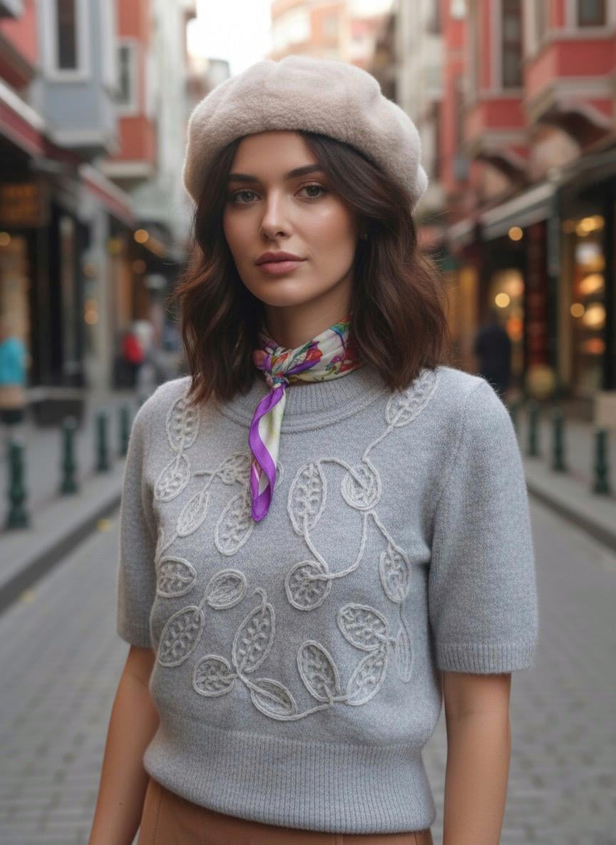 Lila İşlemeli Kazak