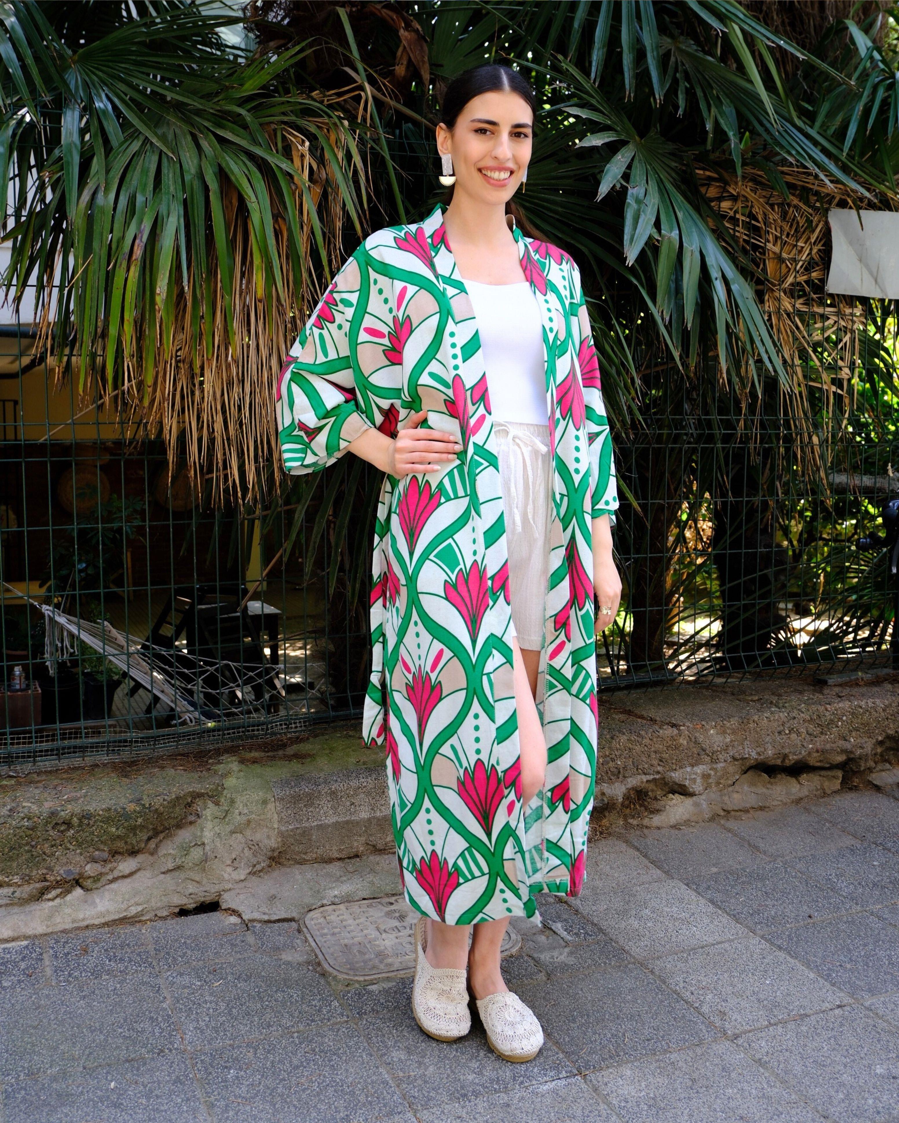 Renkli Çiçek Desenli Yazlık Kimono