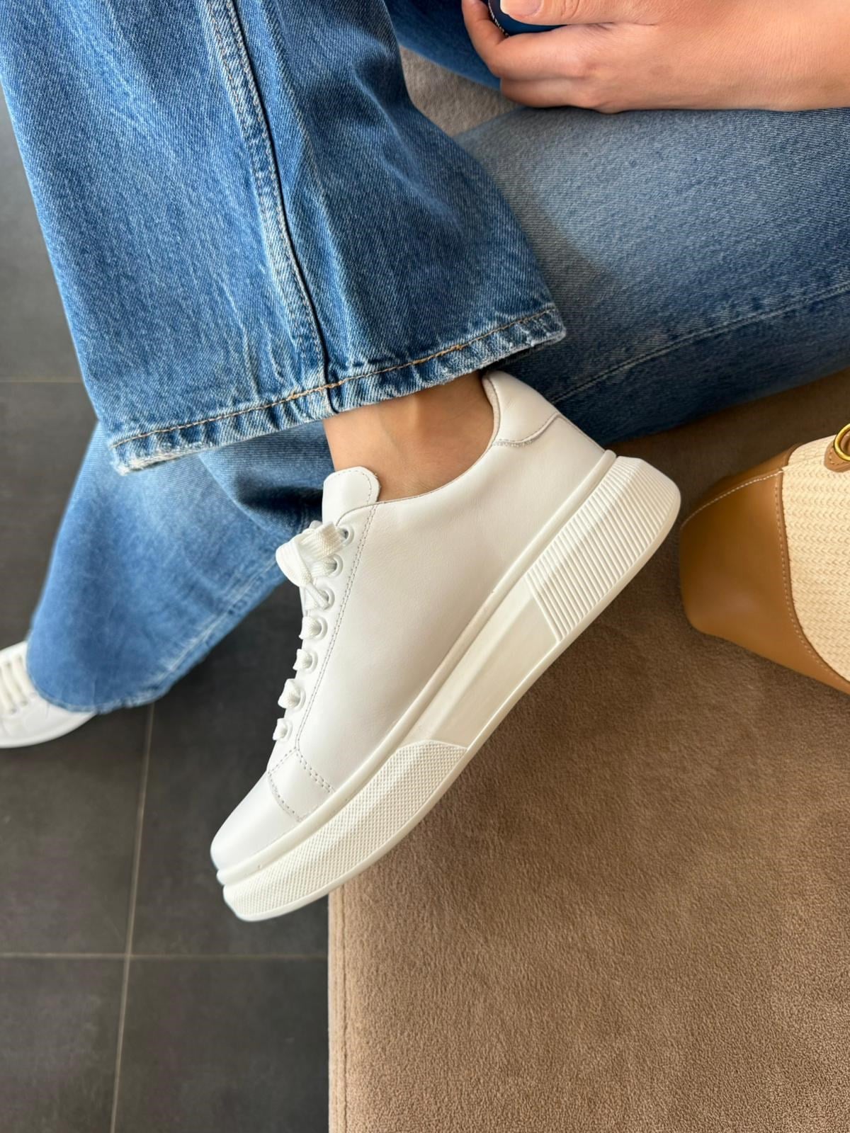 7768 BEYAZ DERİ COMFORT SNEAKER AYAKKABI