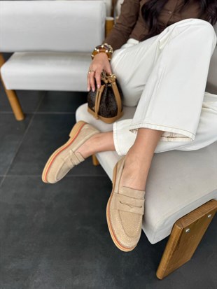 7807 BEJ SÜET DERİ KALIN TABAN LOAFER AYAKKABI