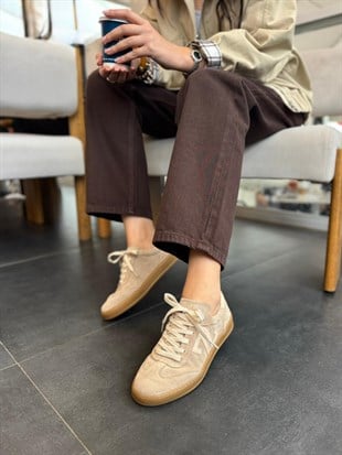7826 BEJ SÜET DERİ SNEAKER