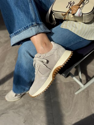 7834 TAŞ SÜET DERİ SNEAKER AYAKKABI