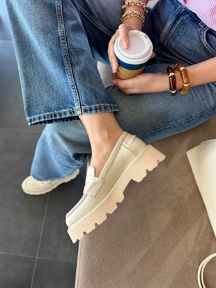 7970 KREM DERİ KALIN TABANLI LOAFER AYAKKABI