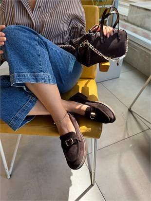 8105 KAHVERENGİ SÜET DERİ TOKALI LOAFER AYAKKABI