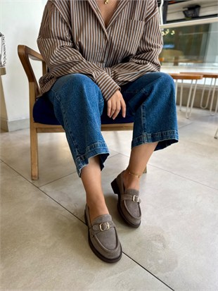 8105 VİZON SÜET DERİ TOKALI LOAFER AYAKKABI