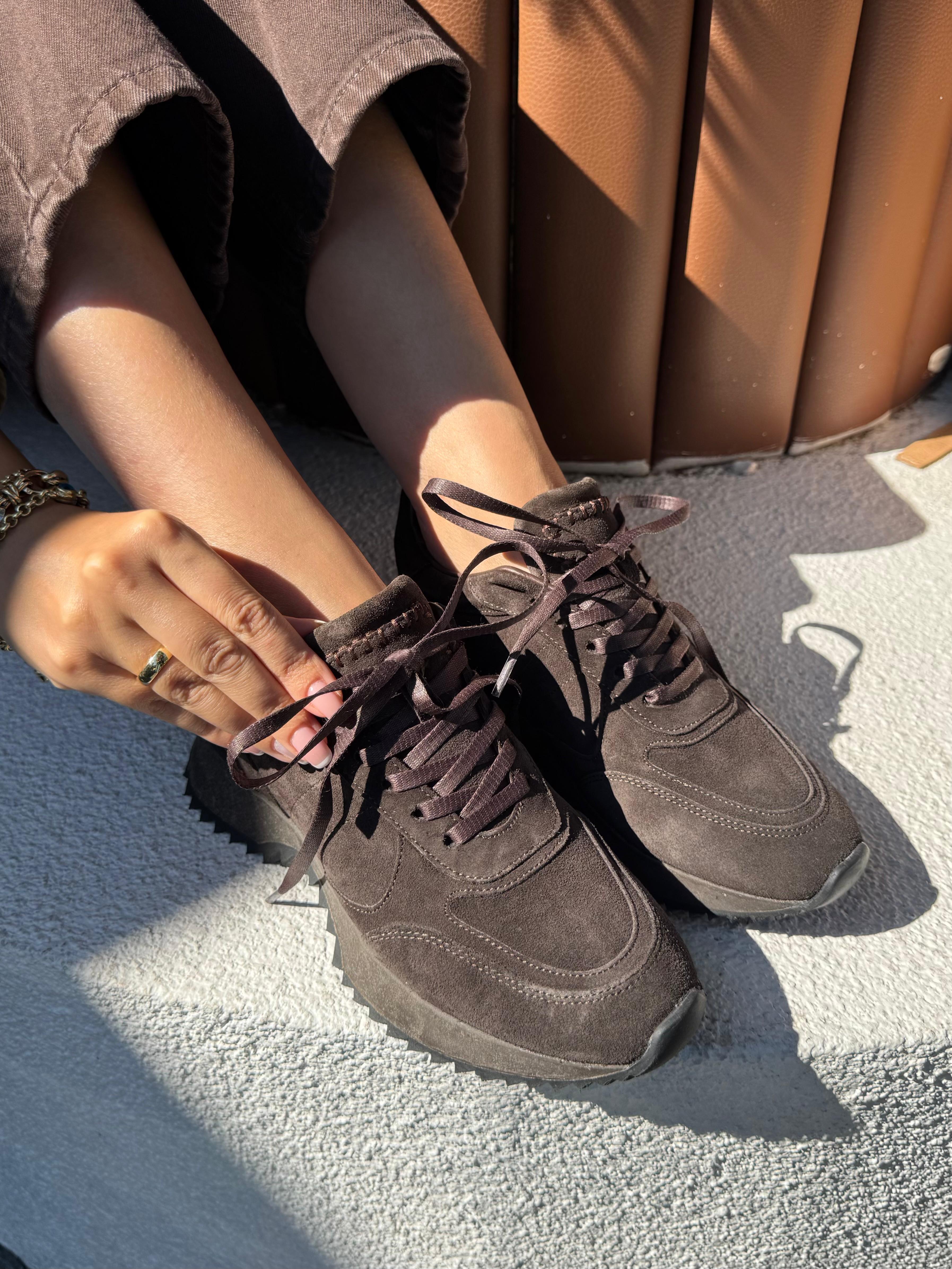 7553 KAHVERENGİ SÜET DERİ SNEAKER