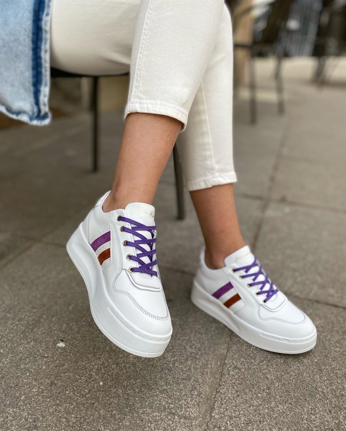 BEYAZ HAKİKİ DERİ 5155 KALIN TABANLI KADIN SNEAKER