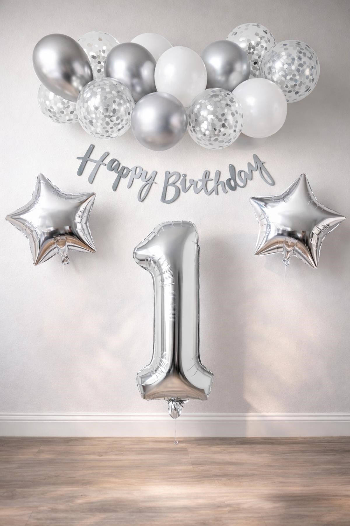 Gümüş Konsept 1 Yaş Doğum Günü Kutlama Seti Beyaz Gümüş Konfetili Balon Rakam Yıldız Folyo ve Banner