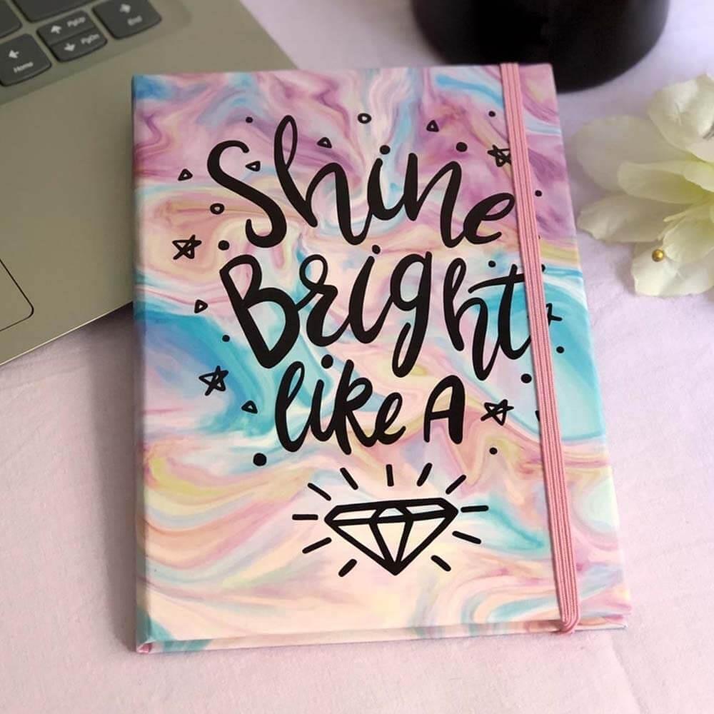 Shine Bright Like A Diamond Tasarımlı Lastikli Çizgisiz Defter
