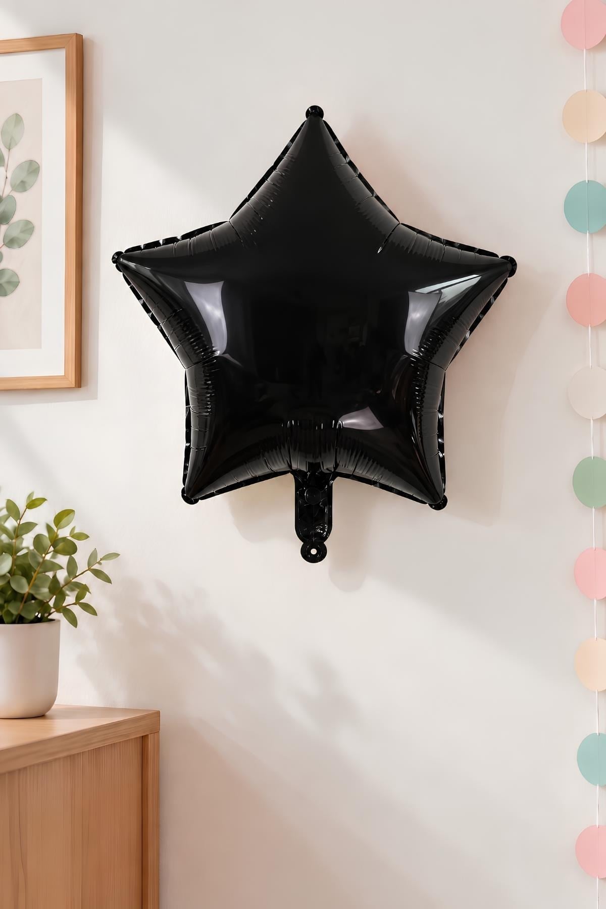 Siyah Yıldız Folyo Balon 45 cm - Bebek Çocuk Parti Kutlama