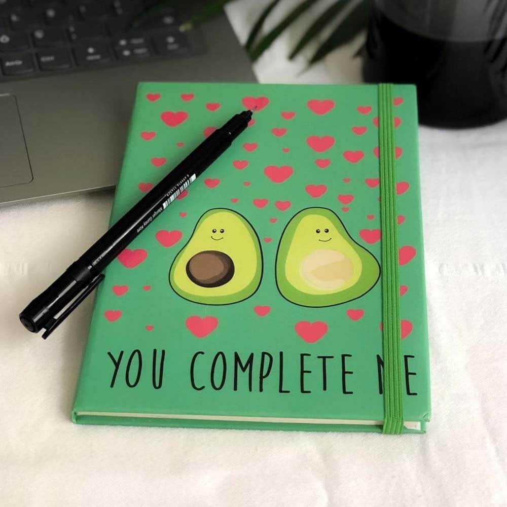 You Complete Me Avokado Tasarımlı Lastikli Çizgisiz Defter