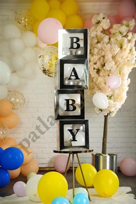 33 Parça Baby Yazılı Şeffaf Gümüş Kutu ve Balon Seti