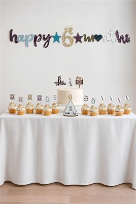 6 Ay Temalı Erkek Bebek Parti Seti – 6 Months Banner, Pasta Süsü, Kürdan Süs ve Parti Şapkası Seti