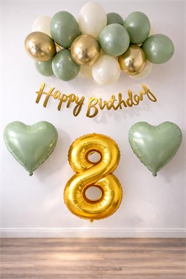 Adaçayı Konsept 8 Yaş Doğum Günü Seti ; Küf Yeşili-Krom Gold- Deniz Kumu ve Adaçayı Kalp Folyo Balon