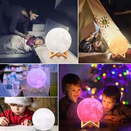 Ahşap Standlı 16 Renkli Uzaktan Kumandalı ve Dokunmatik 15 cm Çaplı 3D Moon Ay Dolunay Lamba
