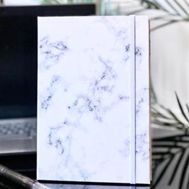 Beyaz Mermer Tasarımlı Lastikli Çizgisiz Defter