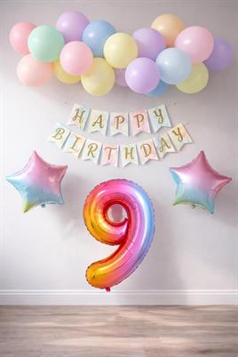 Gökkuşağı Konsepti 9 Yaş Doğum Günü Parti Kutlama Seti; Rakam ve Yıldız Folyo, Banner ve Makaron Balon