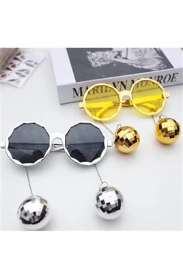 Gümüş Renkli Disko Toplu Küpeli Parti Gözlüğü