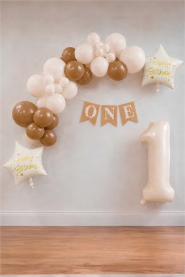 Kahve ONE 1 Yaş Doğum Günü Parti Seti –Karamel Kahve ve Deniz Kumu Balon Süsleme Seti