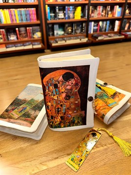 Kitap Kılıfı Ve Metal Ayraç- Gustav Klimt Öpücük 
