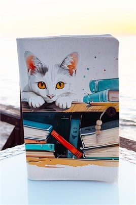 Kitap Kılıfı Ve Metal Ayraç- Meraklı Pati