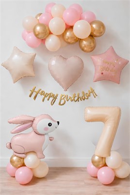 Pembe Tavşanlı 7 Yaş Doğum Günü Balon Seti