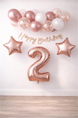 Rose Gold Konsept 2 Yaş Doğum Günü Kutlama Seti; Beyaz Gold Konfetili Balon, Rakam Yıldız Folyo ve Banner