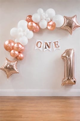 Rose Gold ONE 1 Yaş Doğum Günü Parti Seti – Beyaz ve Rose Gold Balon Süsleme Seti
