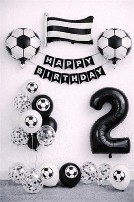 Siyah Beyaz Futbol Temalı 2 Yaş Doğum Günü Balon Seti