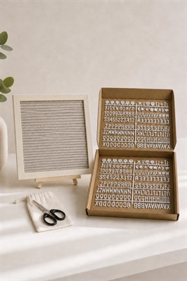 WoodArt Premium Letter Board Seti, Şampanya Krem Keçe Yüzeyli Doğal Çam Ahşap Yazı Panosu – Şövale Standlı Dekoratif Set