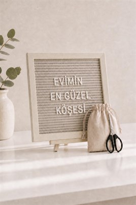 WoodArt Premium Letter Board Seti, Şampanya Krem Keçe Yüzeyli Doğal Çam Ahşap Yazı Panosu – Şövale Standlı Dekoratif Set