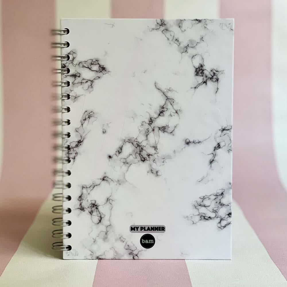 Beyaz Mermer Tasarımlı Spiralli Sticker'lı Tarihsiz Konuşan Ajanda Haftalık Planlayıcı Defter