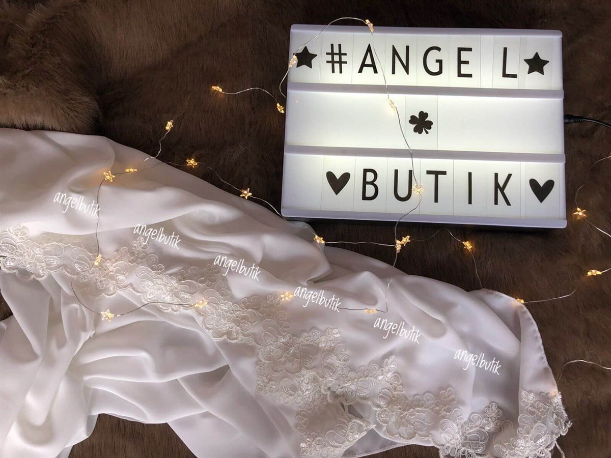 Angel Baş Örtüsü