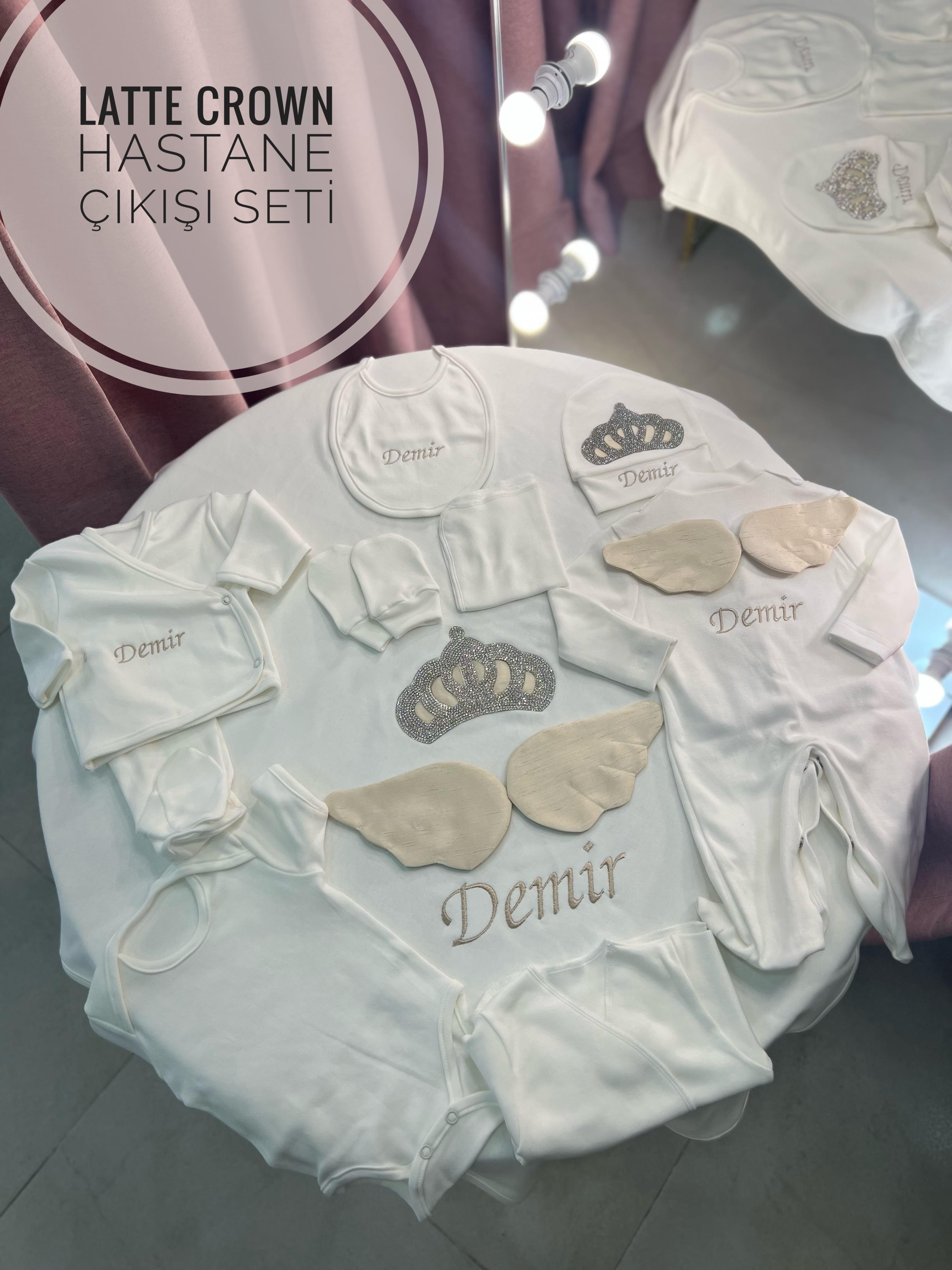 Crown Smokin Detaylı Erkek Bebek 10 lu Hastane Çıkışı Seti