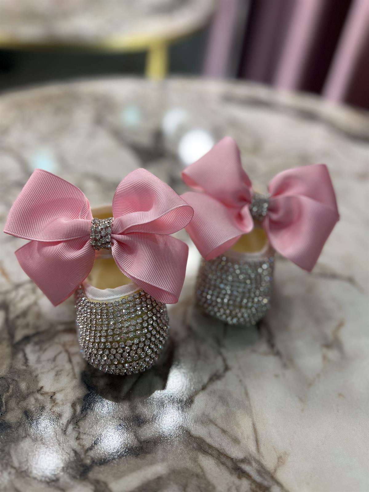 Lucy Taş Detaylı Bebek Patiği