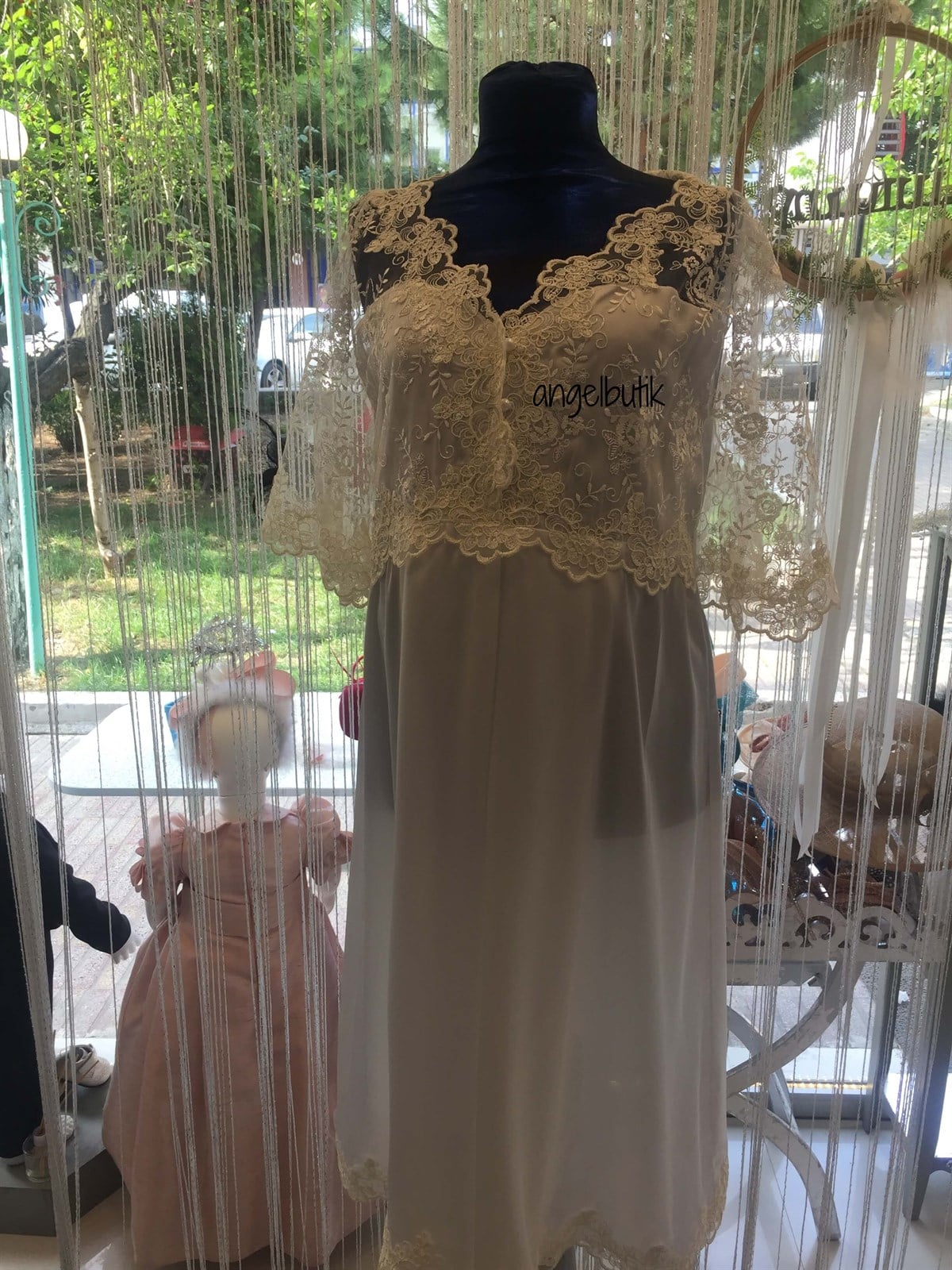 Özel Dikim Meghan Lohusa Geceliği