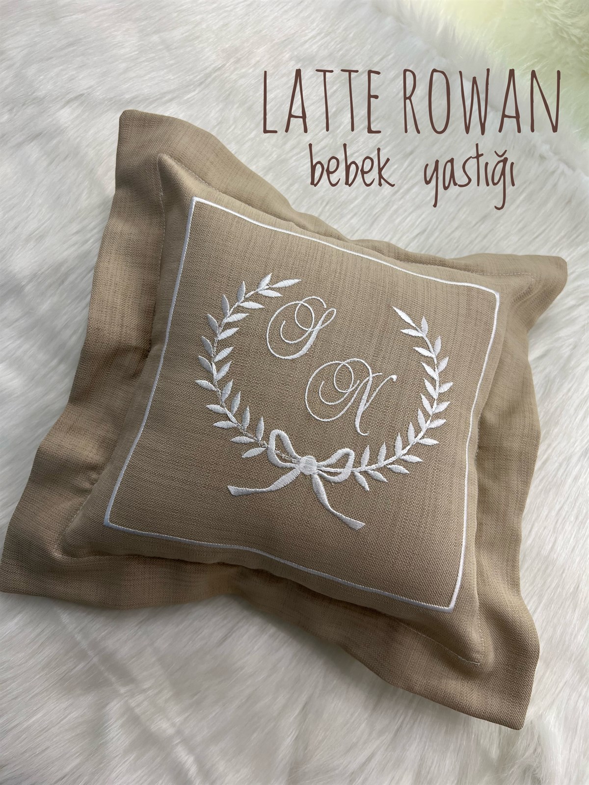 Rowan Bebek Odası Yastığı