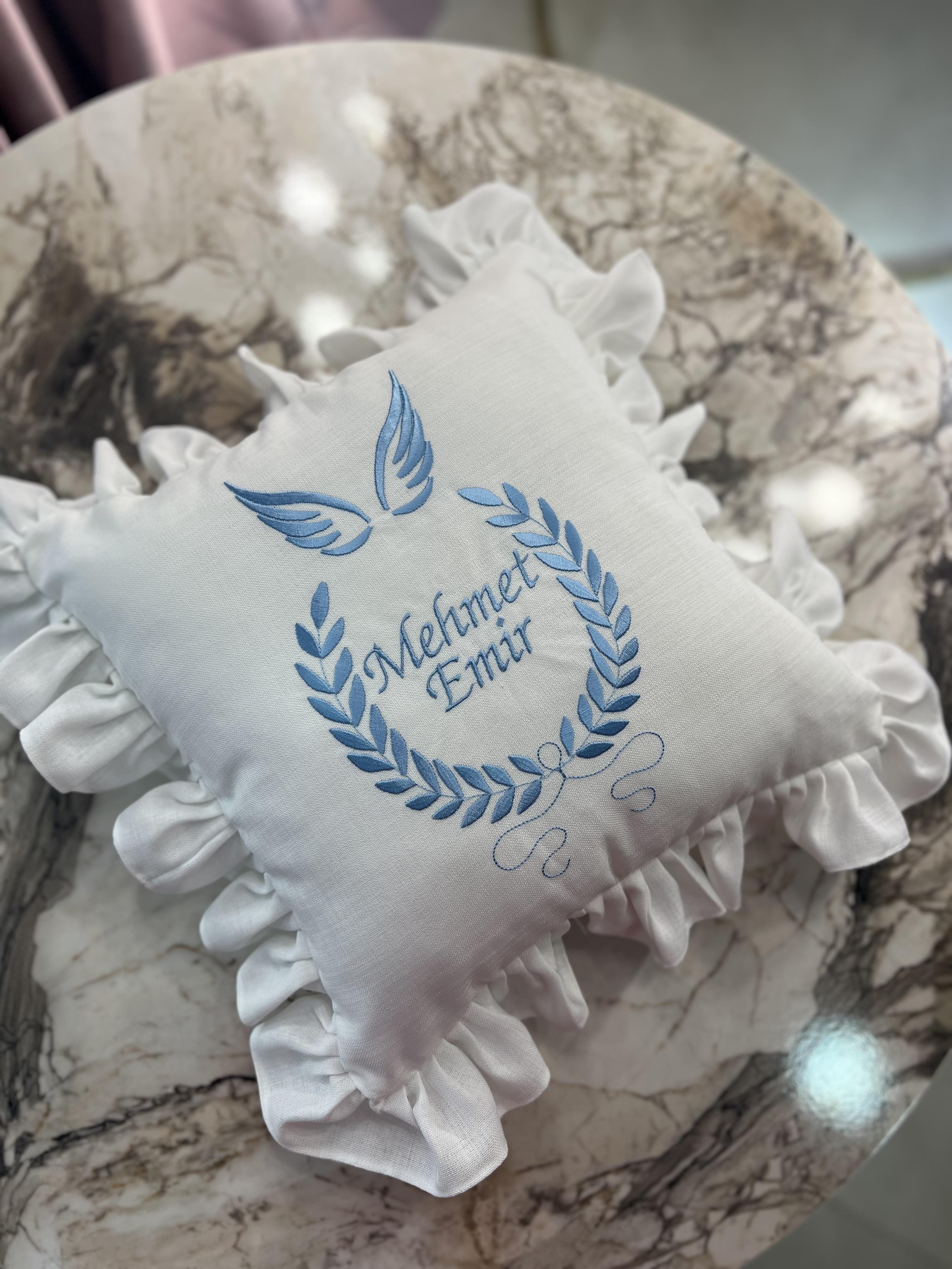 Cupid Melek Kanadı Nakışlı Keten Dokulu Bebek Yastık
